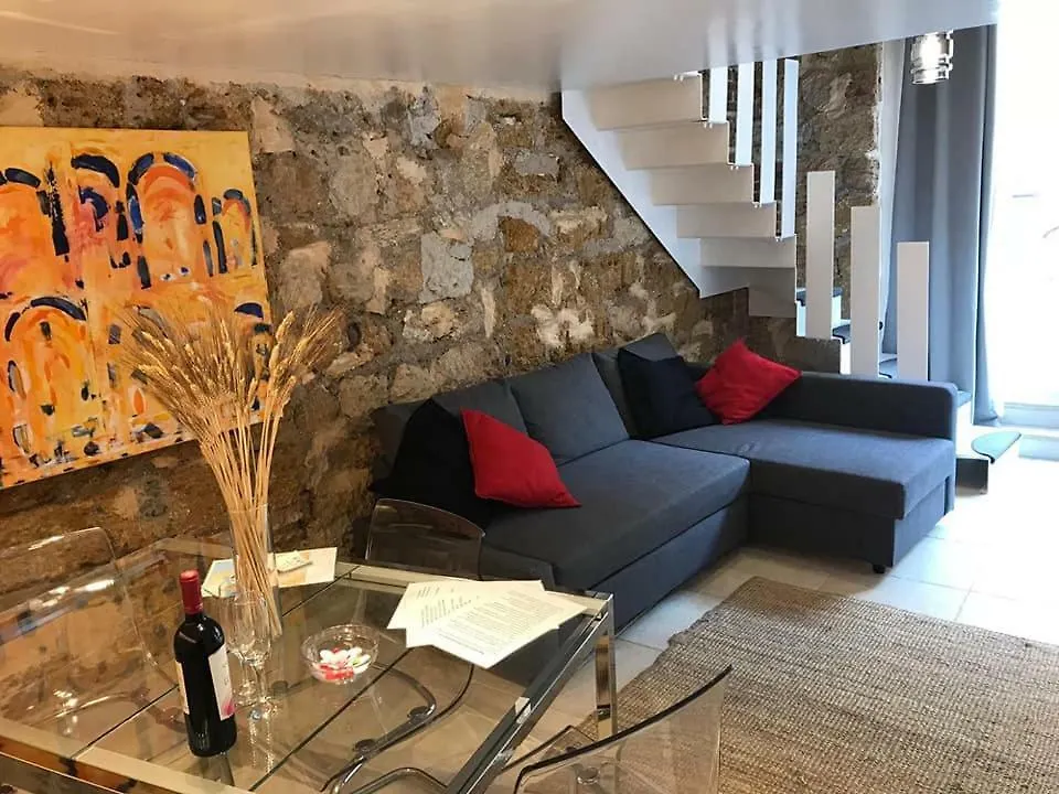Apartment La Vecchia Stalla Palermo Italy