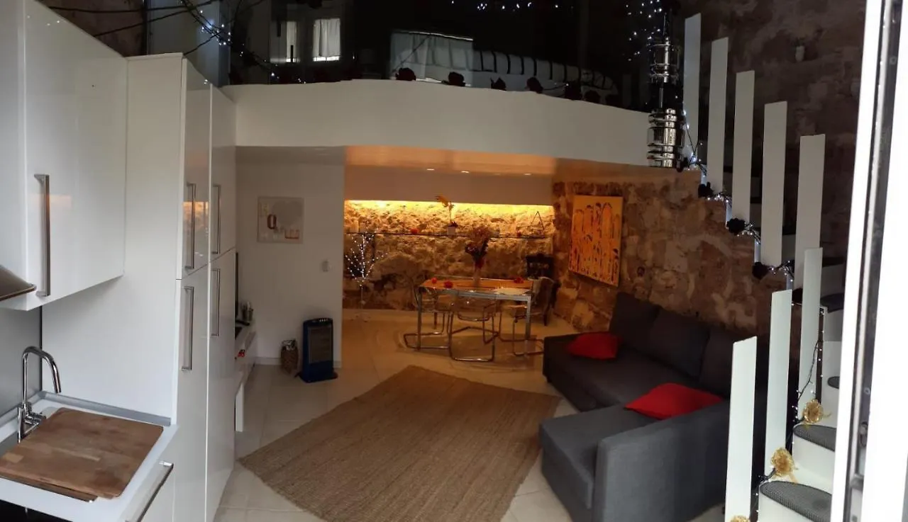 La Vecchia Stalla Palermo Apartment